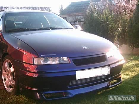 Opel Calibra Turbo 4x4 ( en fuld idiot smadrede den ) billede 8