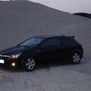 Opel Astra GTC    