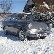 Ford Anglia 106 E