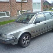 Toyota carina 2 xli skrottet