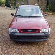 Ford Escort 