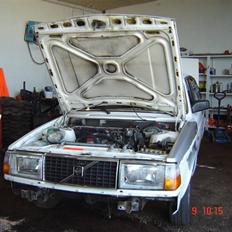 Volvo 242 DØD "skrottet"