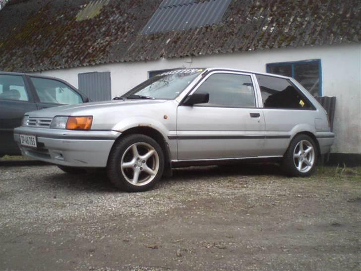 Nissan Sunny 1.6 GT "Raketten" *R.I.P* billede 2