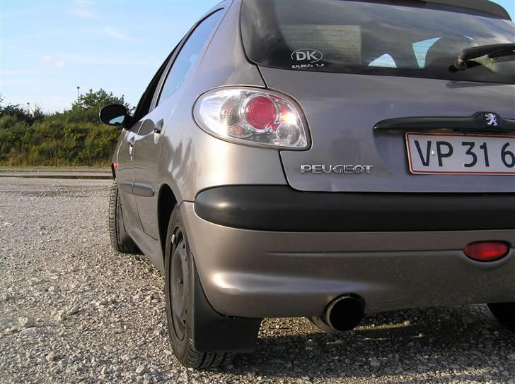 Peugeot 206 død :'( <3 billede 6