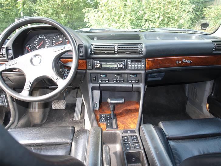 BMW 735i    SOLGT  billede 9