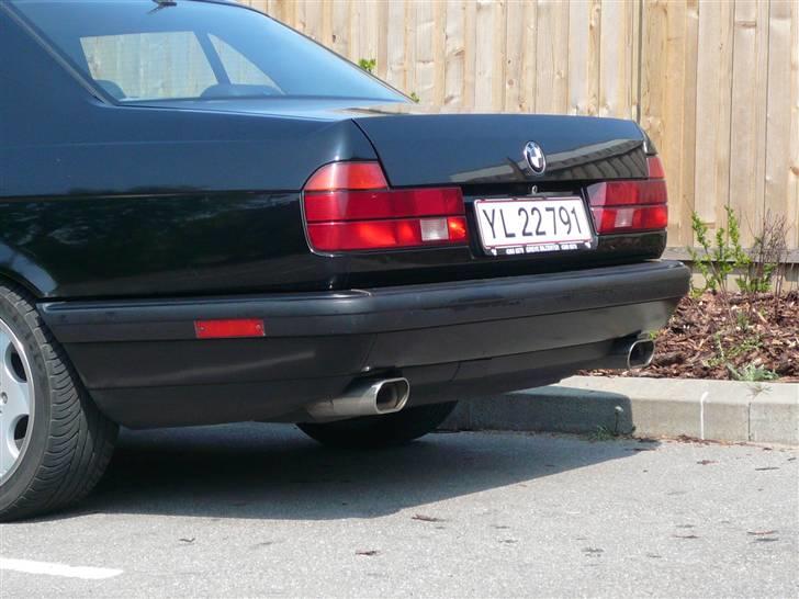 BMW 735i    SOLGT  billede 10