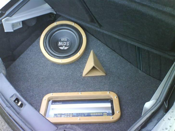 Alfa Romeo 146 billede 12