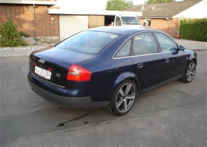 Audi A6 2,8 V6 billede 3