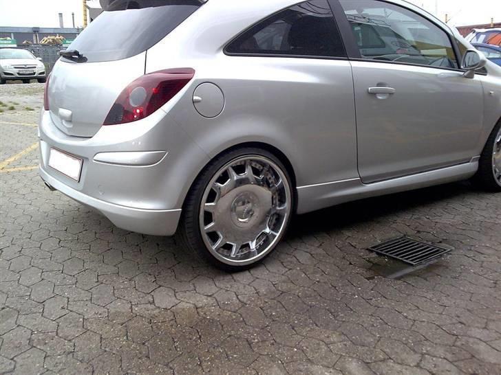 Opel Corsa D GSI - 8,5*20 dub mogul  billede 14