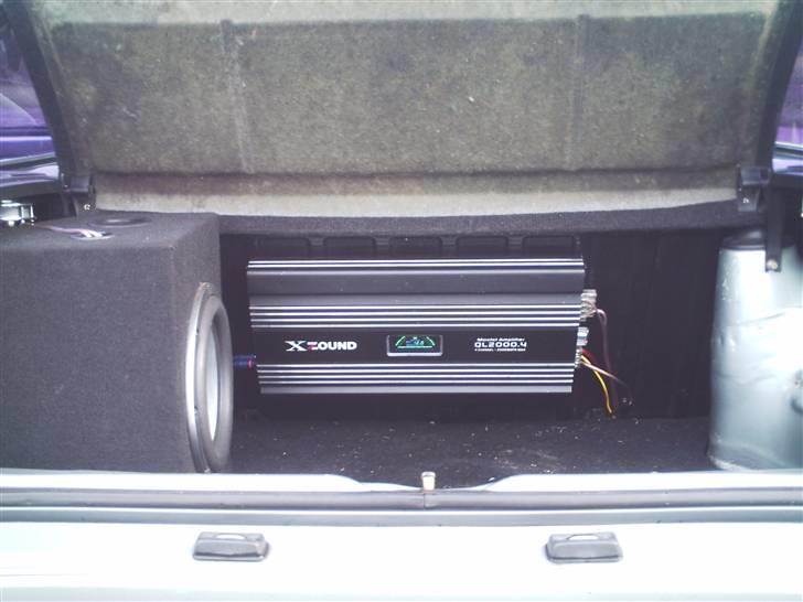 VW polo coupe Totalskadet billede 8