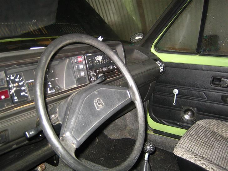 VW Golf 1 *HOODRIDE*  - Instrument bord osv. billede 7