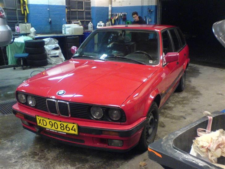 BMW e30 320i Toruring Solgt billede 1