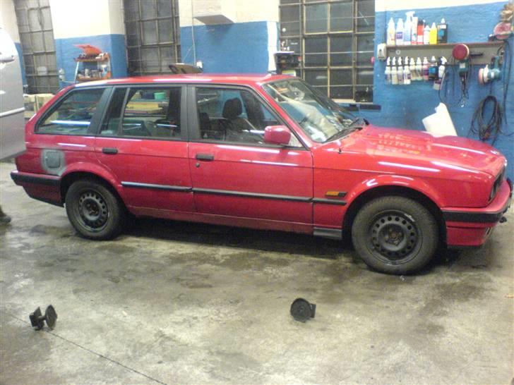 BMW e30 320i Toruring Solgt billede 8