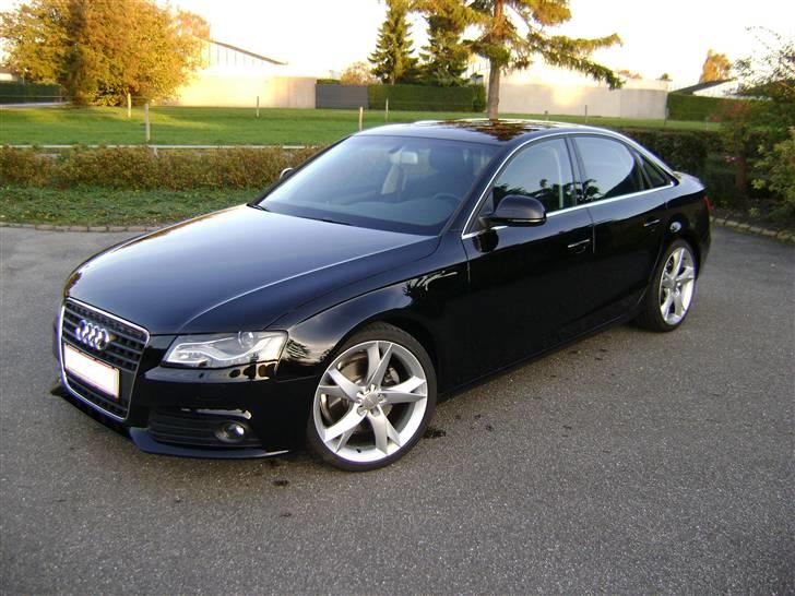 Audi A4 *SOLGT* billede 4