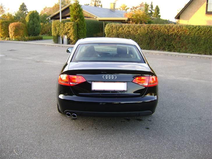 Audi A4 *SOLGT* billede 5