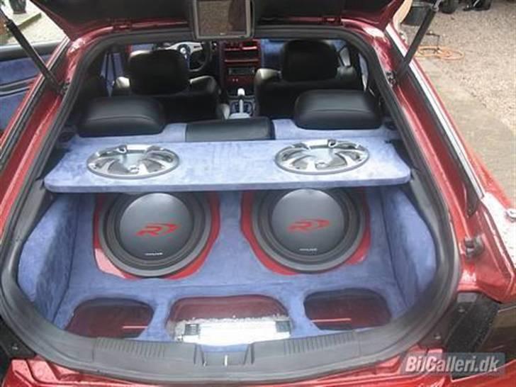 Mazda 323f ba (RIP) billede 10