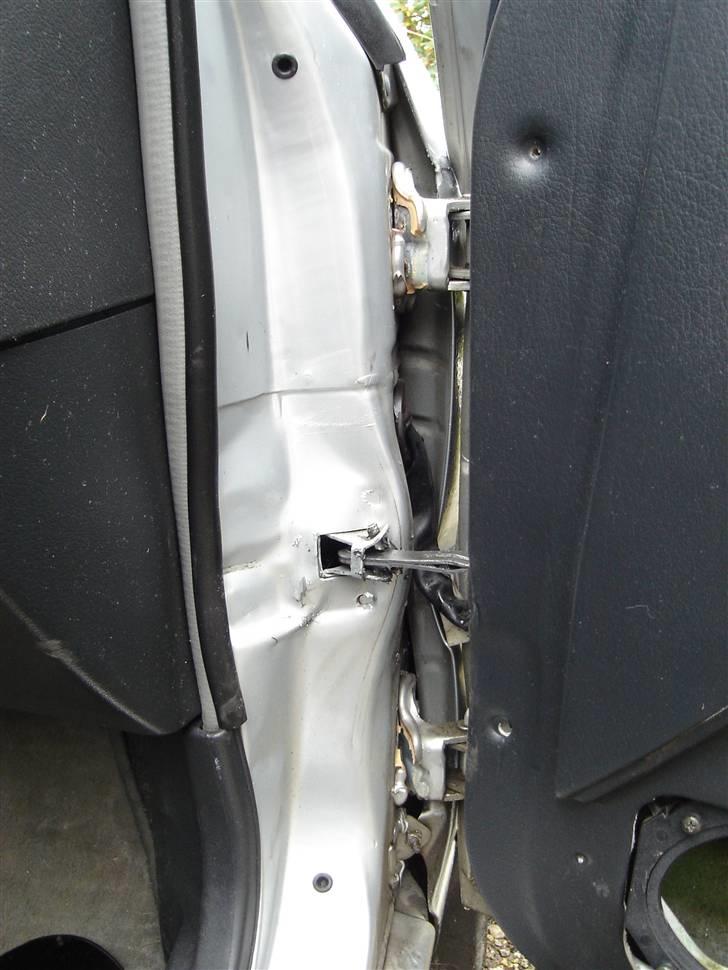 Nissan Primera 2,0i slx DØD billede 16