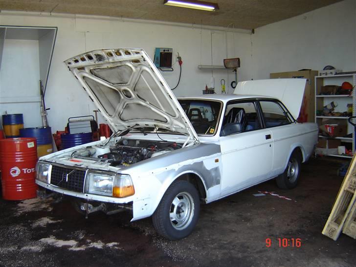 Volvo 242 DØD "skrottet" billede 4