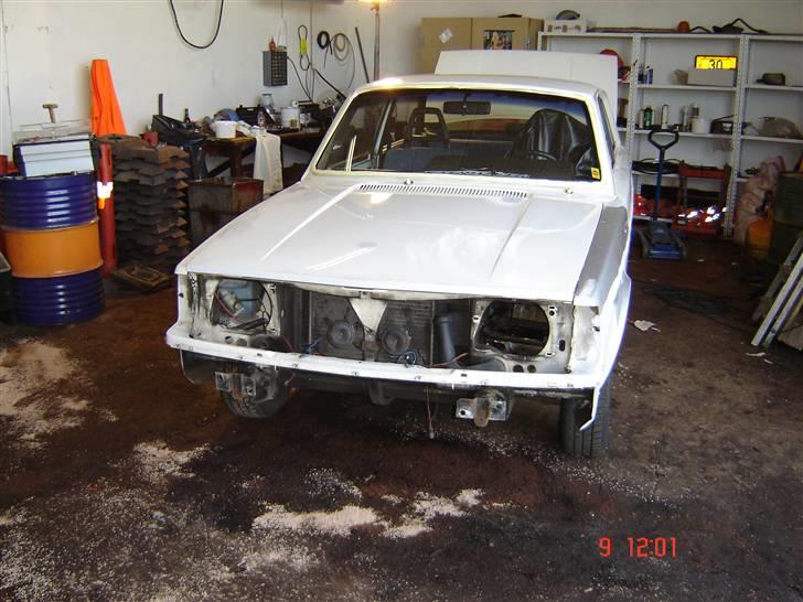 Volvo 242 DØD "skrottet" billede 9