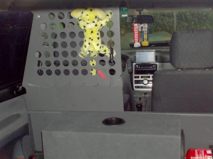 Toyota sportsvan billede 10