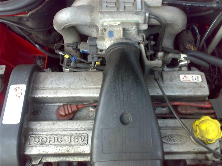 Ford Escort 1,8clx (solgt) billede 11