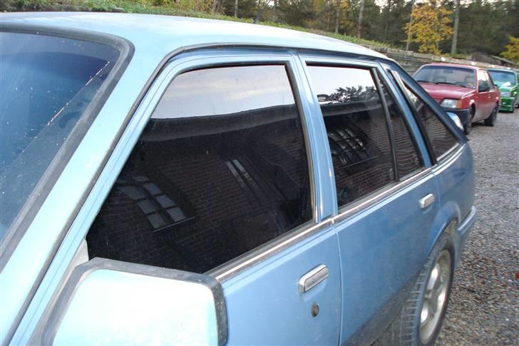 Opel Ascona C-CC Vinterbil. - HELT sorte ruder.. billede 8