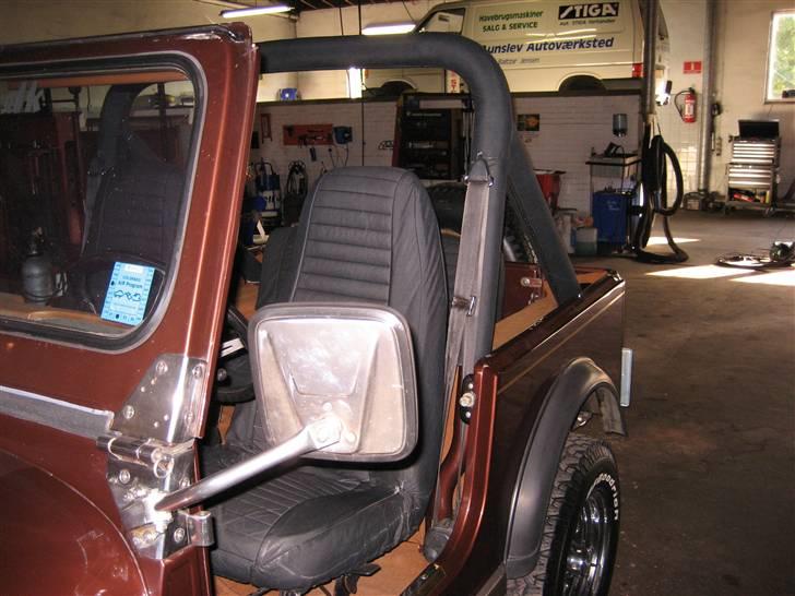 Jeep AMC CJ7 (SOLGT) billede 16