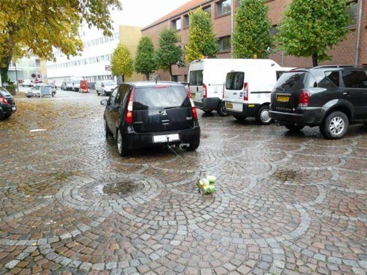 Mitsubishi Colt super - hjulspin blev det ikke til ved rådhuset... men det kunne høres at de lettede... billede 4