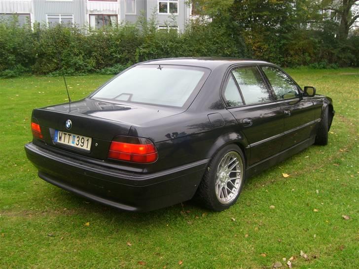 BMW 750i billede 4