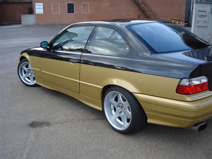 BMW e36 318is SOLGT & SMADRET billede 12