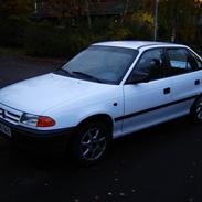 Opel Astra f
