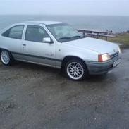Opel Kadett E 1.4 i  Solgt 