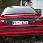 Ford Mondeo 1.8 i 16V