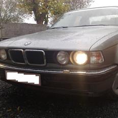 BMW E32 750i **BYTTET**