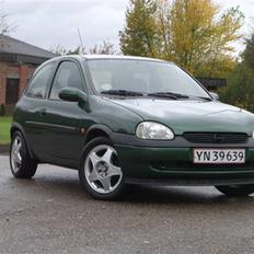 Opel Corsa B 16v