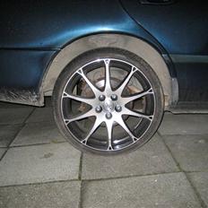 Mazda 626 totalskadet !! :(