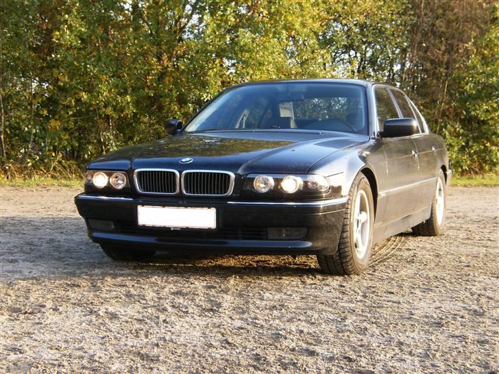 BMW 740i kompresser billede 2