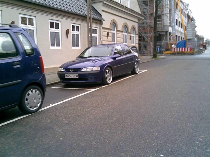 Opel Vectra b Total skadet :( billede 11