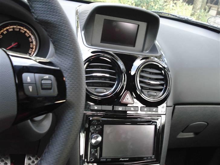 Opel Corsa D Gsi billede 17