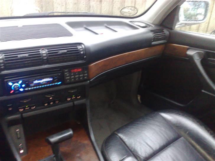 BMW E32 750i **BYTTET** billede 10