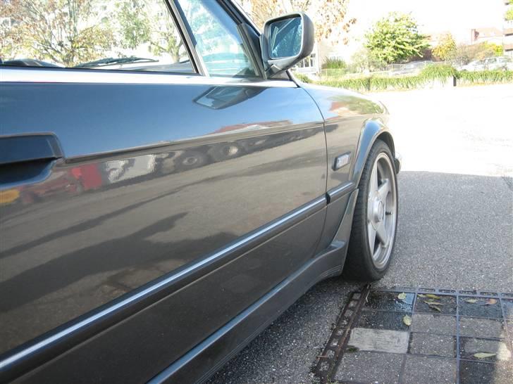 BMW 325i Cab. *TIL SALG* billede 7