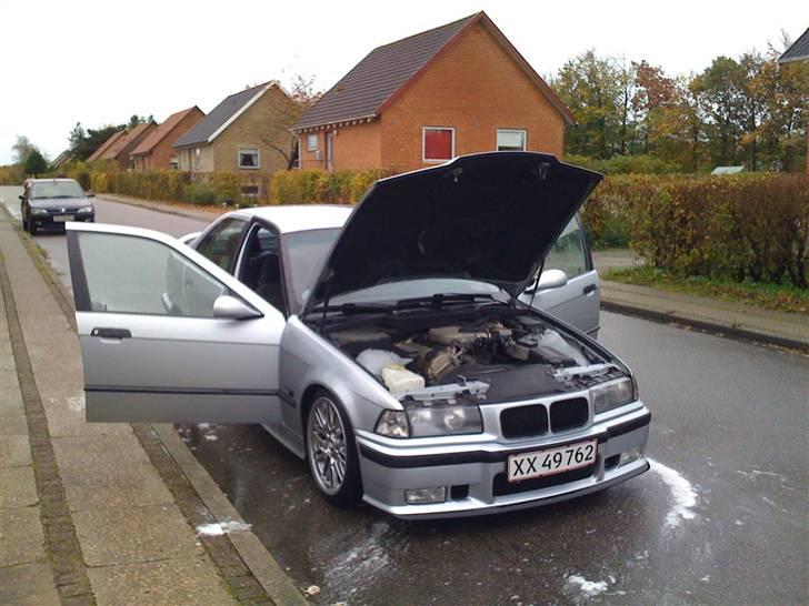 BMW E36 SOLGT billede 9