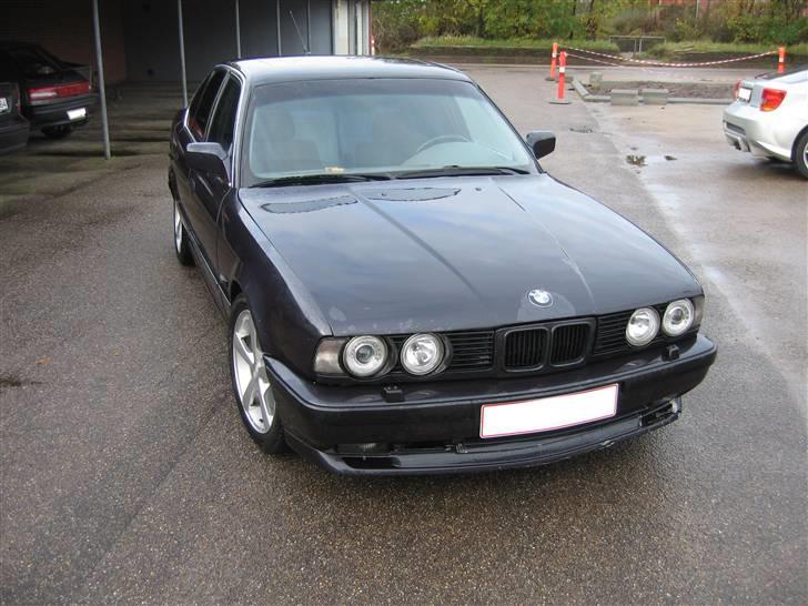 BMW 525i 24v "Solgt" billede 2