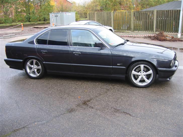 BMW 525i 24v "Solgt" billede 3