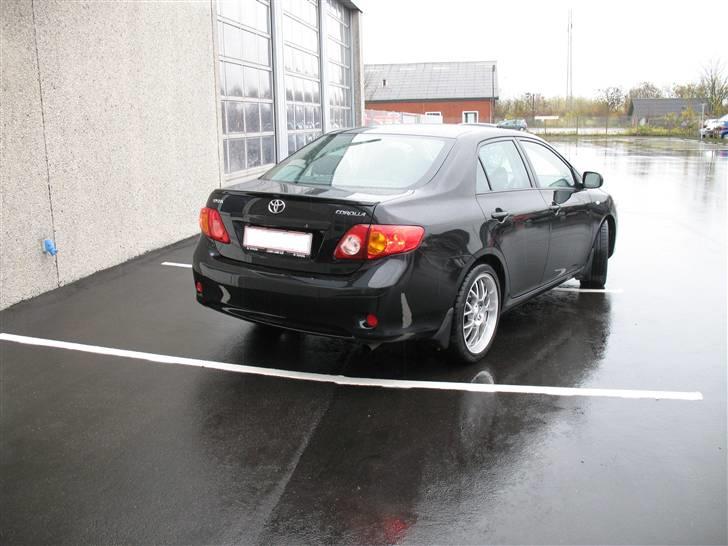 Toyota Corolla E15 1,6 *SOLGT* billede 6