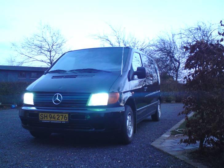 Mercedes Benz vito 110D - xenon 8000k billede 1