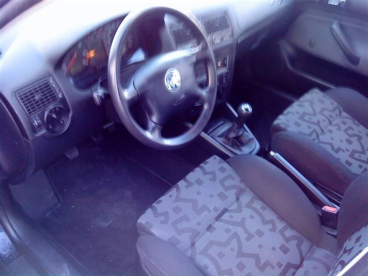 VW golf 4 SOLGT billede 3