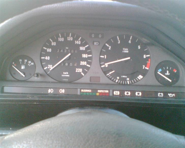 BMW e 30 solgt billede 2