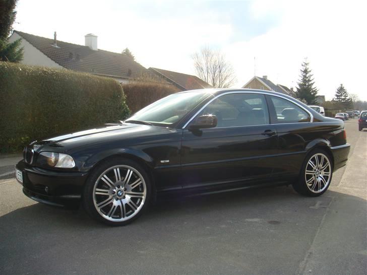 BMW 325Ci Coupe *SOLGT* - Billeder af biler - Uploaded af Murat Y