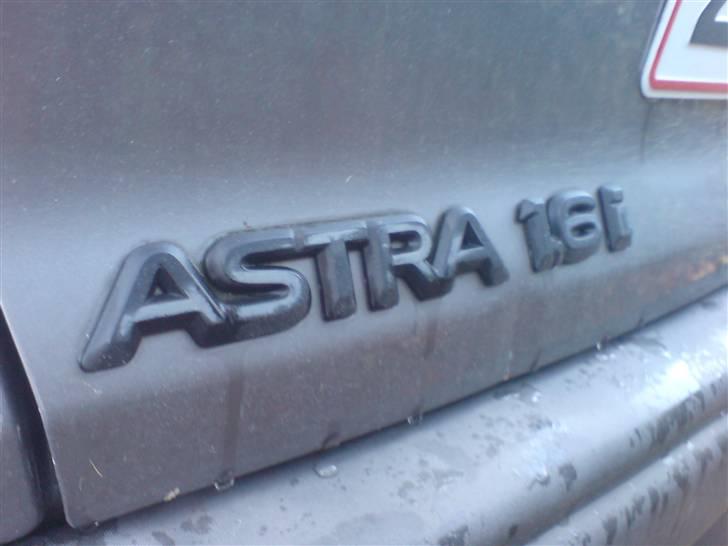 Opel Astra Sedan -(Solgt)- billede 9